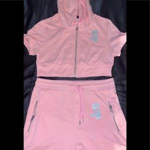 Shane Justin 2 piece set.